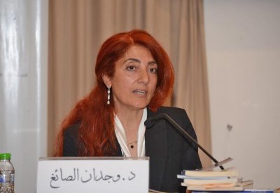 الدكتورة وجدان الصائغ تناقش "الكتابة والمهجر" في كانو الثقافي