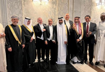 سفير البحرين غير المقيم في أمستردام يشارك في الأمسية السنوية التي أقامها جلالة ملك هولندا