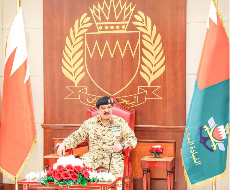 جلالة الملك المعظم القائد الأعلى يزور القيادة العامة لقوة دفاع البحرين