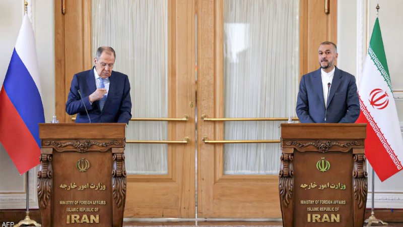 روسيا تؤيد اتفاقًا نوويًّا “بلا تغيير”.. وإيران تنتقد الناتو
