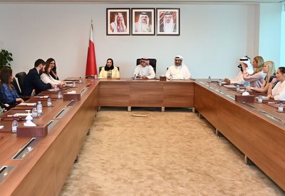 وزير الصناعة والتجارة يلتقي وفد سيدات الأعمال من جمهورية روسيا الاتحادية