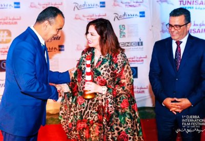 إلهام شاهين.. أفضل ممثلة في “جربة للسينما العربية”