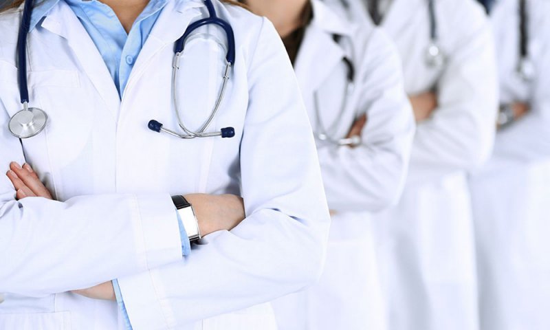 إلغاء قرار فصل خدمات الطب العام عن الطب الخاص.. وهذه التفاصيل