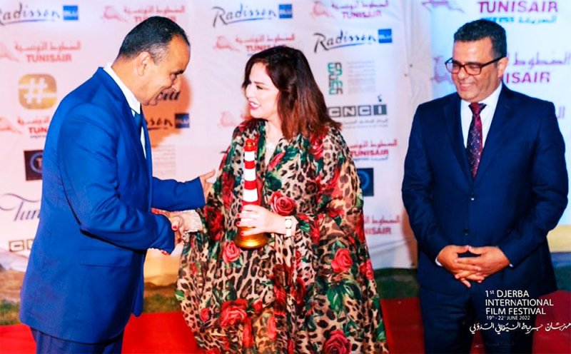 إلهام شاهين.. أفضل ممثلة في “جربة للسينما العربية”