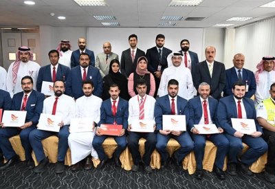 شركة خدمات مطار البحرين تحتفي بأعضاء فريق العمل ممن أكملوا برنامج التطوير الإداري