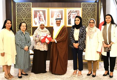 رئيس مجلس الشورى: المرأة البحرينية تمارس أدوارًا مجتمعية فاعلة وتنهض بمسؤولياتها في تعزيز العمل النسائي