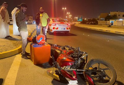 اصابة سائق توصيل بمدينة حمد