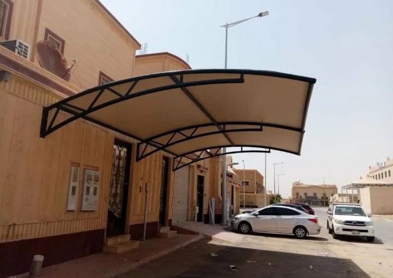 رسوم بلدية لتركيب مظلات السيارات