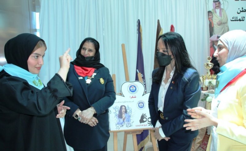 الوكيل المساعد للخدمات التعليمية تشيد بالجهود الفاعلة للحركة الإرشادية