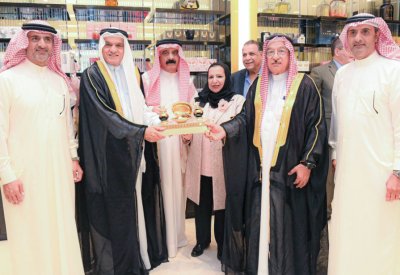 وكيل “الصناعة” تدشن أحدث فروع “الحواج” بمجمع وادي السيل