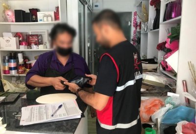 سوق العمل: ضبط عدد من المخالفات بحملة تفتيشية مشتركة في محافظة المحرق