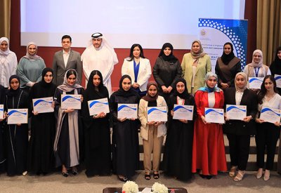 طلبة جامعة البحرين يخططون ويصممون الواجهة البحرية لساحل الدور