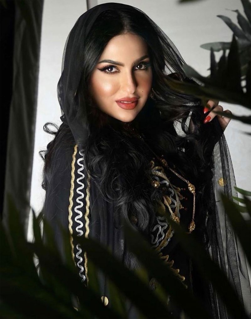هكذا ردت زينب العسكري بعد وصفها بالـ“عجوز“!