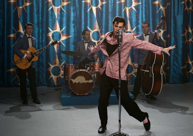 الفيلم الرائع عن أسطورة الروك آند رول  Elvis