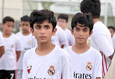 نجلا ناصر بن حمد يباشران التدريبات في أكاديمية ريال مدريد
