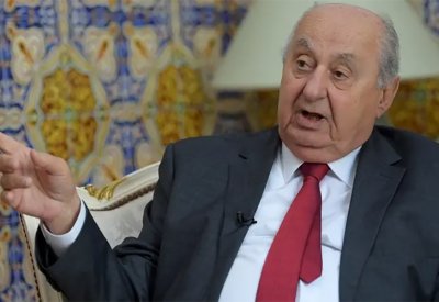 رئيس الدستورية بتونس ينتقد الدستور: لا يشبه ما قدمناه