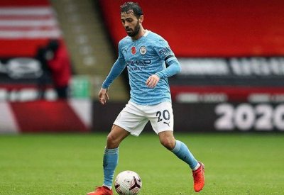 برناردو سيلفا يبدأ الضغط للانتقال إلى برشلونة