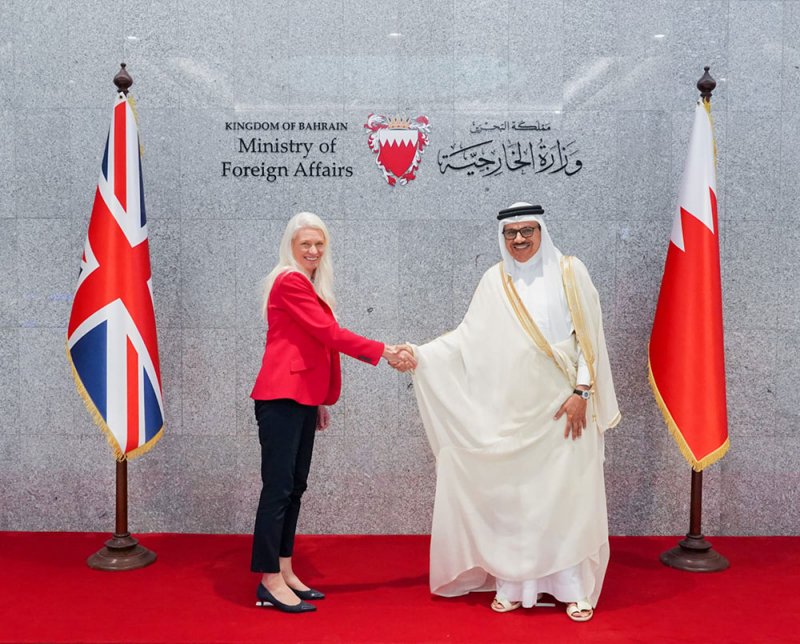 وزير الخارجية يجتمع مع وزيرة شؤون آسيا بالمملكة المتحدة