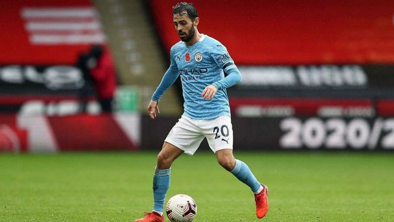 برناردو سيلفا يبدأ الضغط للانتقال إلى برشلونة