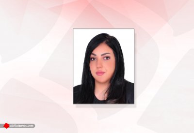 فاطمة بابا موظفة “HR” تترشح بمدينة حمد