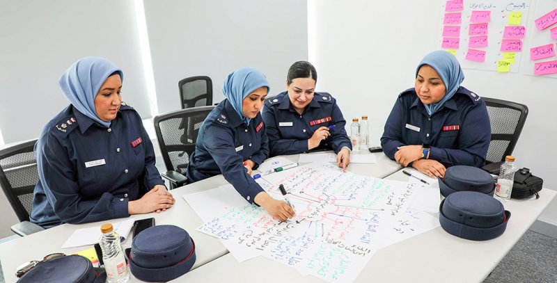 إدارة شئون الضباط تنظم دورة تدريبية بعنوان "القيادة بالتخطيط والمتابعة"