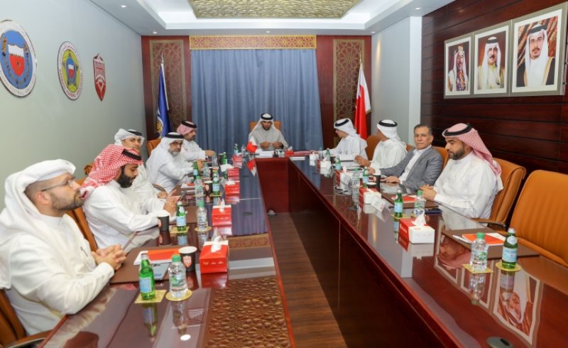 الشيخ علي بن خليفة يترأس اجتماعًا دوريًا لمجلس إدارة الاتحاد البحريني لكرة القدم