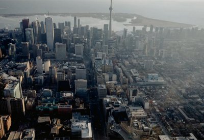 خلل تقني يعطل الحياة في كندا