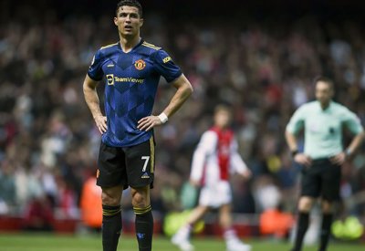 كواليس جديدة عن صدمة مانشستر يونايتد بشأن رونالدو