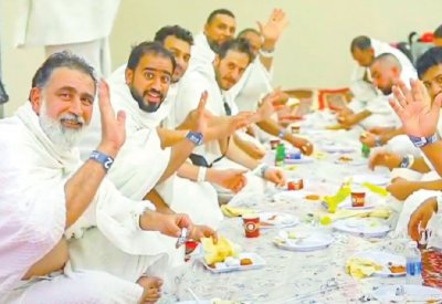 حجاج البحرين يحلون من إحرامهم... وخروف العيد بـ “90 دينارا”