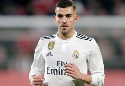 ريال مدريد يخفض مطالبه المالية لرحيل سيبايوس