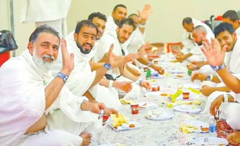 حجاج البحرين يحلون من إحرامهم... وخروف العيد بـ “90 دينارا”