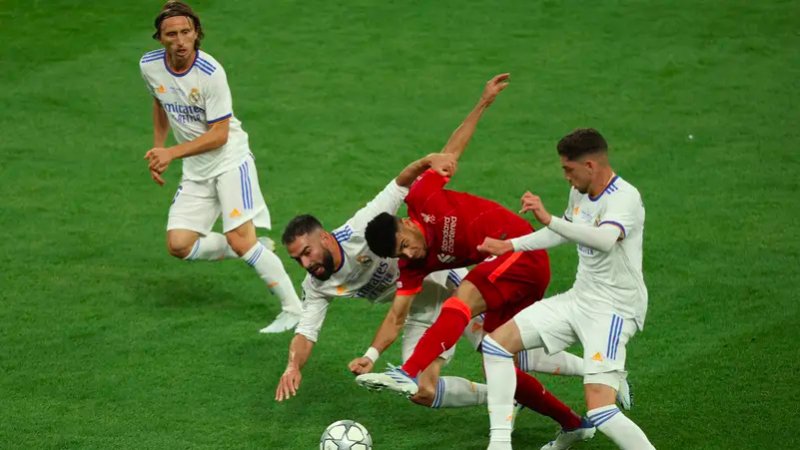 نجم ريال مدريد يتعرض للتخدير والسرقة