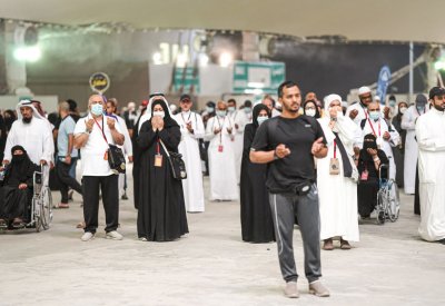 طلائع الحجاج البحرينيين تصل أرض المملكة اليوم