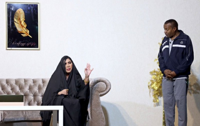 "الدنيا مقلوبة" تواصل عروضها بنجاح