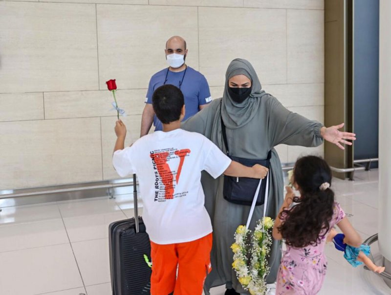 بالصور: عدسة "البلاد" تواكب عودة حجاج البحرين