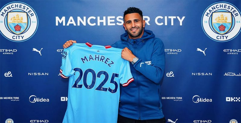 مانشستر سيتي يمدد عقد محرز حتى 2025