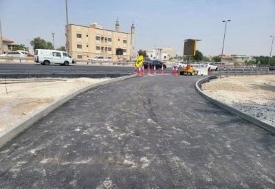 الأشغال تفتح منافذ جديدة بشارع الشيخ سلمان بن حمد
