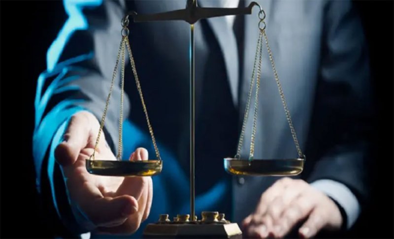 582 محامياً “تحت التمرين”
