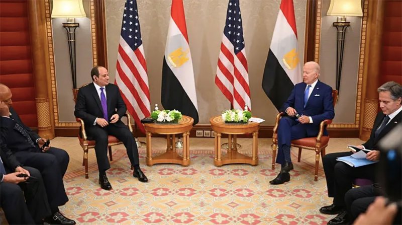 بايدن يشيد بدور مصر المحوري في المنطقة
