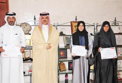 وزير التربية والتعليم يكرّم عدداً من التربويين المتميزين