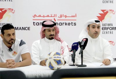 بالصور.. الرفاع الشرقي يقدم مدربه الجديد السوري غسان معتوق