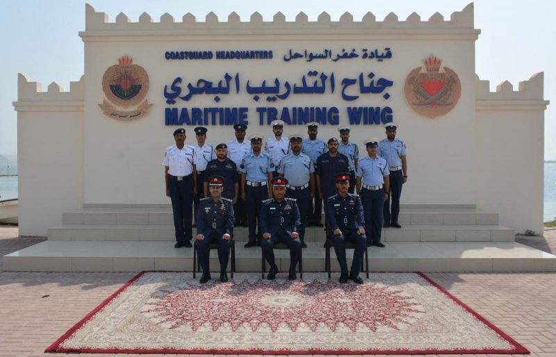 آمر الشئون القانونية يفتتح دورة السلامة البحرية السادسة عشر