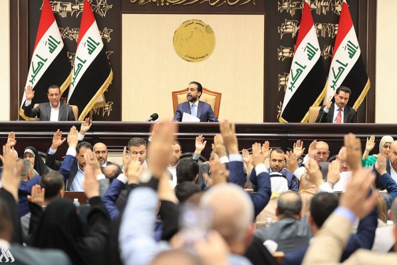 العراق.. مطالب بتسريع انتخاب رئيس جديد للبلاد