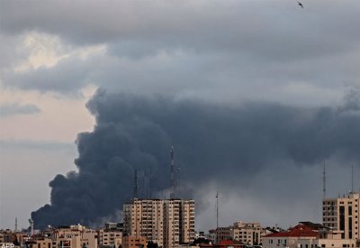 الجيش الإسرائيلي يعلن قصف "موقع لحماس" بقطاع غزة
