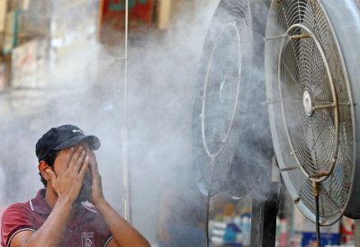 4 محافظات في دولة عربية تصل إلى نصف درجة الغليان