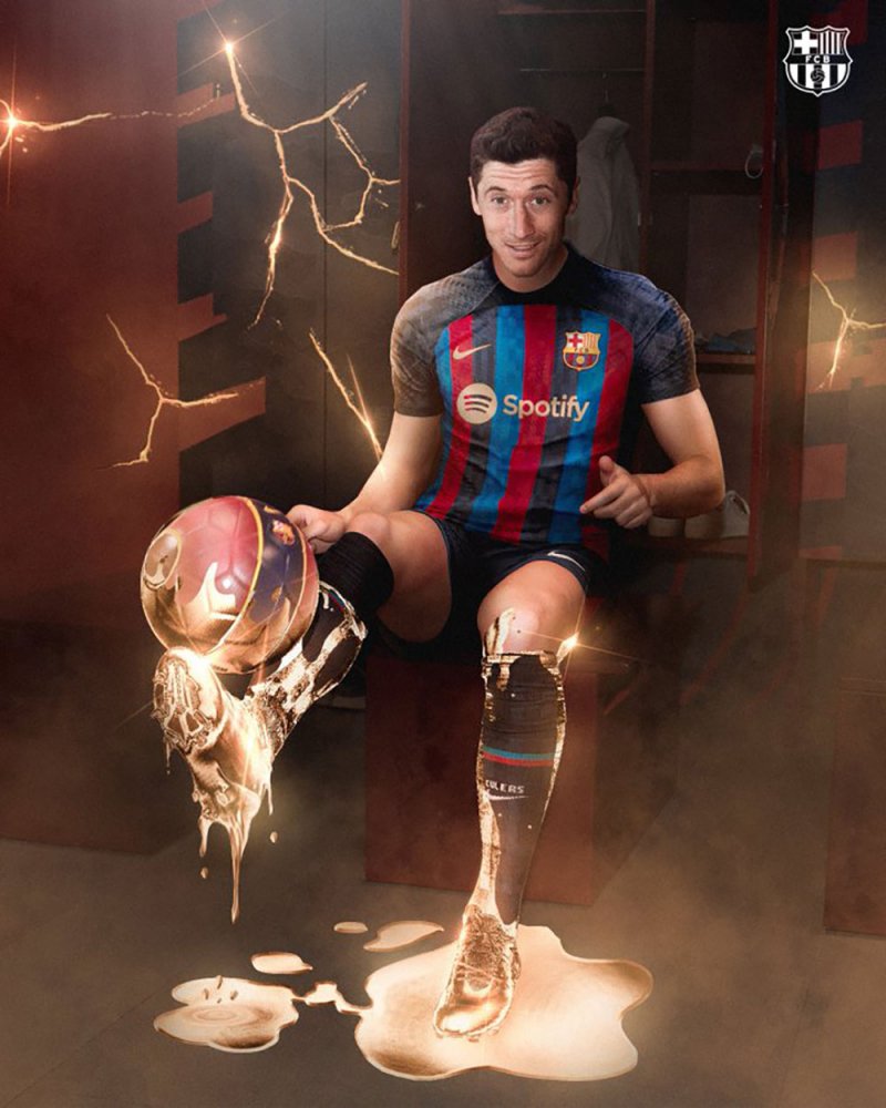 مقابل 45 مليون يورو.. ليفاندوفسكي يتعاقد مع برشلونة حتى 2027
