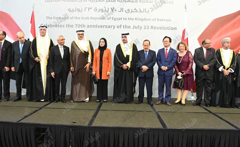 سفراء لـ “البلاد”: الرئيس السيسي يقود مصر نحو مزيد من الازدهار