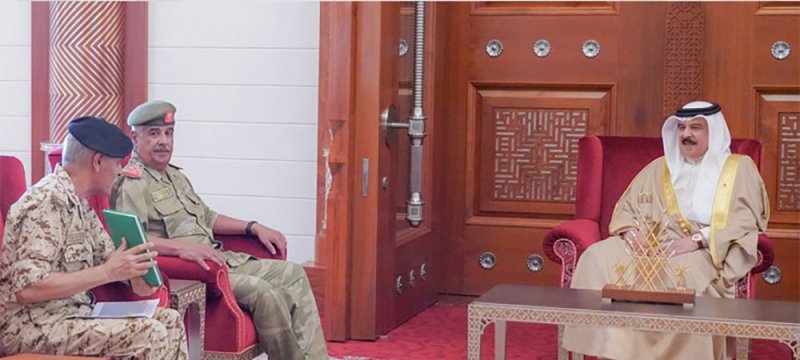 جلالة الملك المعظم يستقبل رئيس هيئة الأركان