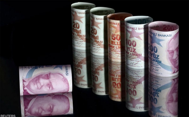 الليرة التركية تهبط لأدنى مستوى هذا العام بعد تثبيت الفائدة