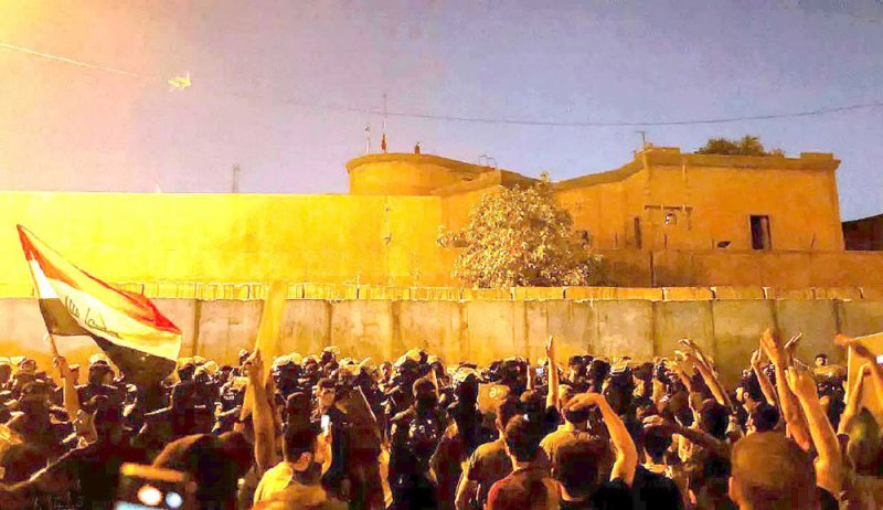 العراق يطالب تركيا بإخراج قواتها من أراضيه